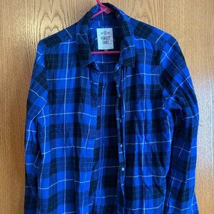 Blue and Black Plaid Flannel Long-Sleeve Shirt